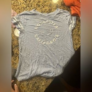 Just like new Hollister T shirt